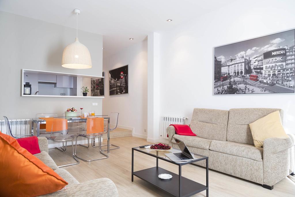 Smartrental Madrid Gran Via Apartments Zewnętrze zdjęcie